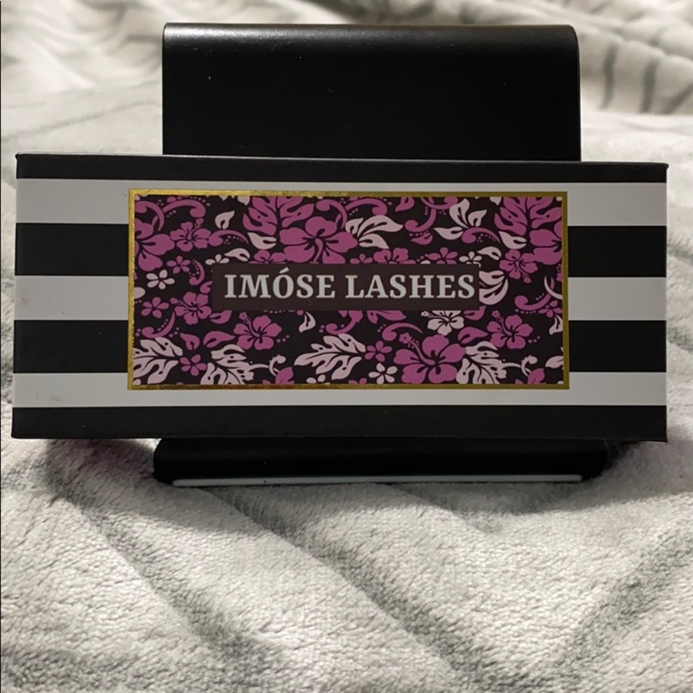 Imose lashes